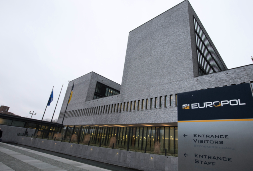 Europol presenterar en stor insats mot kriminella klockan 10.