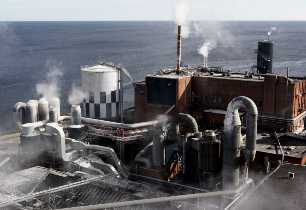 Halterna av mycket giftiga dioxiner i Sverige sjunker för långsamt enligt Naturvårdsverket.