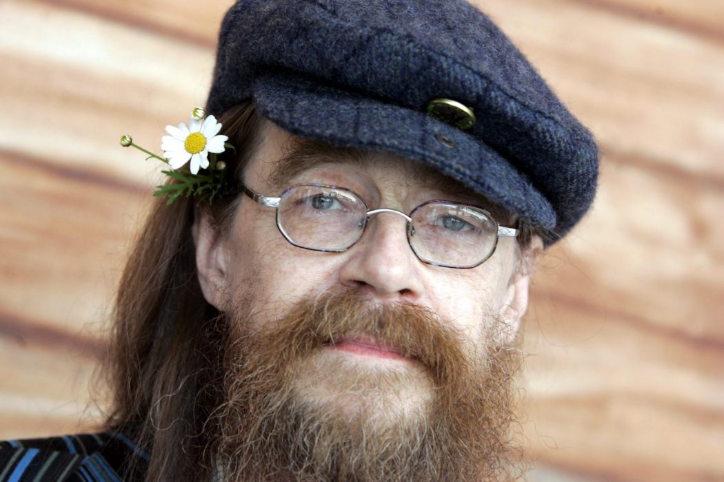 Peps Persson i samband med en pressträff inför Allsång på Skansen.