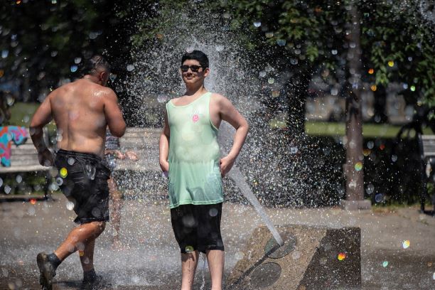 I Portland, Oregon, USA var det rekordtemperaturer i helgen på runt 44 grader varmt.