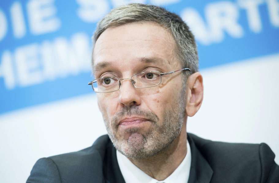 Herbert Kickl är favorittippad att ta över som FPÖ-ledare i Österrike efter Norbert Hofer.