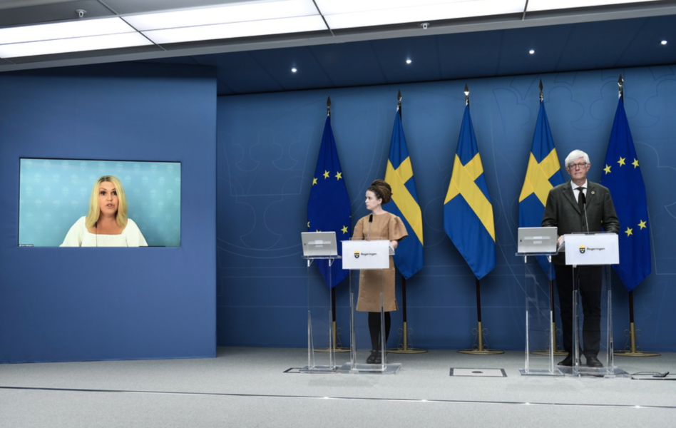 Socialminister Lena Hallengren, kultur- och demokratiminister Amanda Lind och Folkhälsomyndighetens generaldirektör Johan Carlson presenterade lättade restriktioner vid en pressträff.