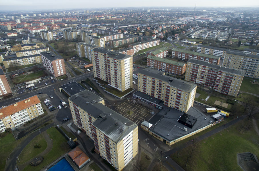Medborgare som drabbas av bostadsosäkerhet hörs inte i debatten om den svenska bostadsmarknaden, enligt en ny studie vid Malmö universitet.