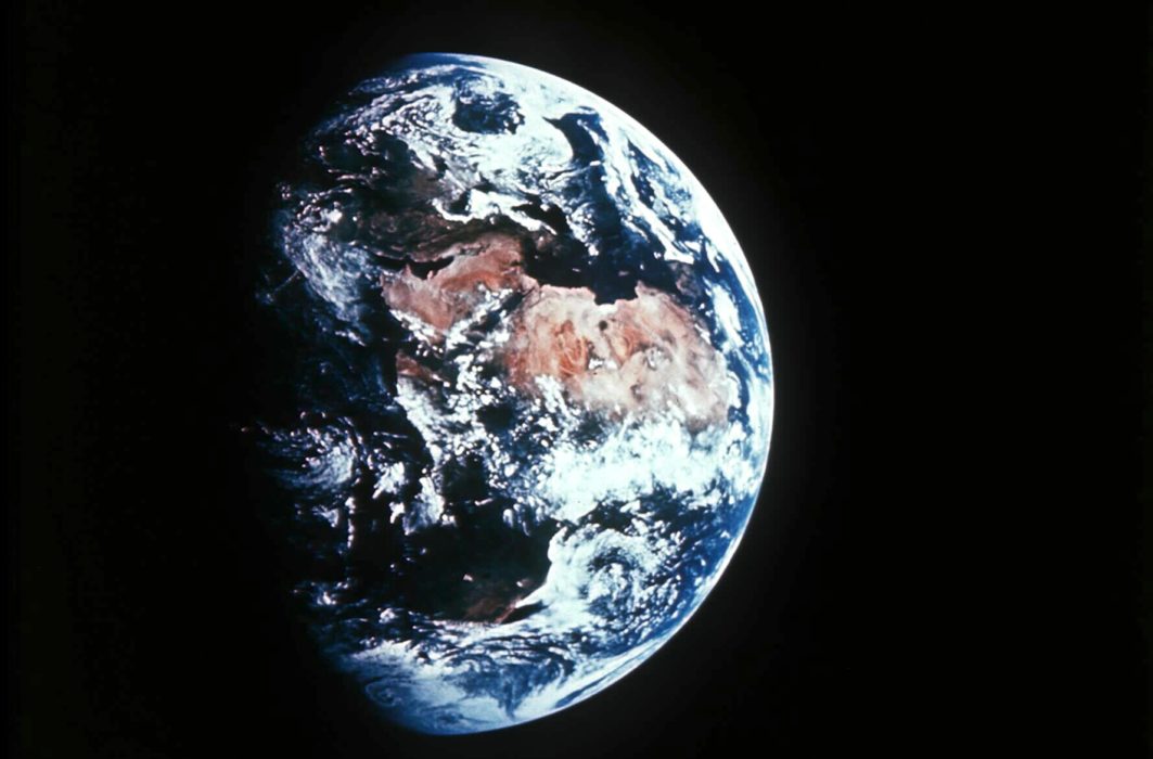 Från och med nu lever världen över sina tillgångar, enligt den beräkning som Global Footprint Network gör.
