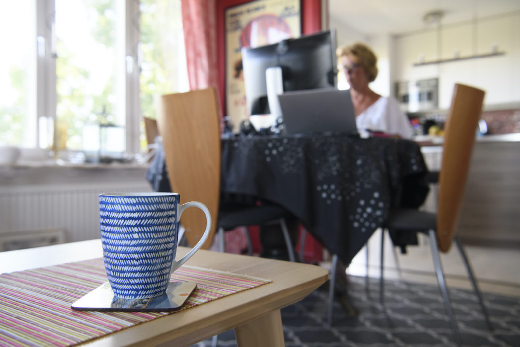 Även efter pandemin kommer fler mixa sin tid mellan hemmajobb och kontorsjobb.