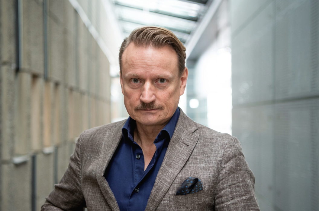 Matti Sällberg är inte lika avvisande som Folkhälsomyndigheten till ett vaccinpass.