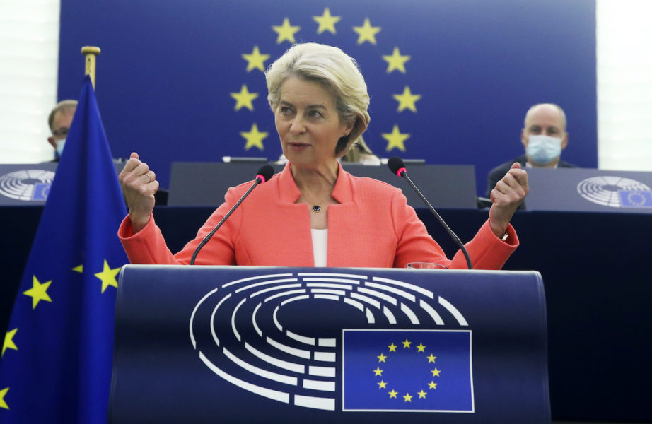EU ska bli världsbäst på halvledare, manar kommissionsordförande Ursula von der Leyen i sitt årliga tal om läget i unionen.