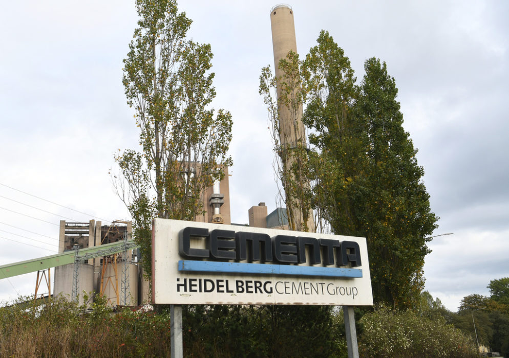 Cementa tillhör några av Sveriges största utsläppare.