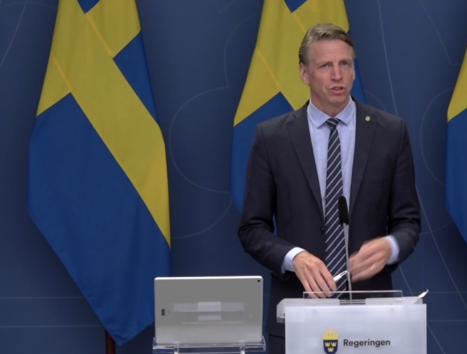 Sverige ska bli världens första fossilfria välfärdsland, sa miljö- och klimatminister Per Bolund vid dagens pressträff.