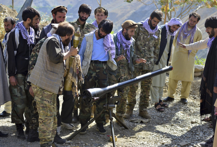 Milismän lojala med Ahmad Massoud i Panjshirdalen.