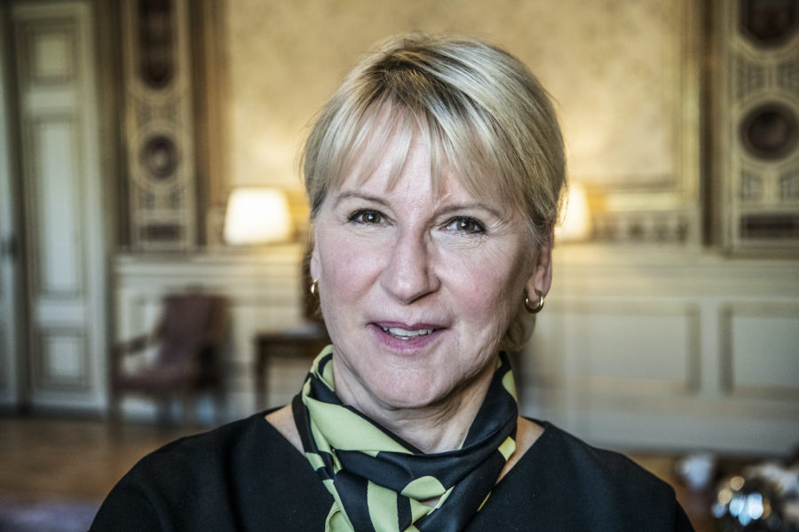 Margot Wallström prisas av Läkare mot kärnvapen för sitt långa engagemang mot kärnvapen.