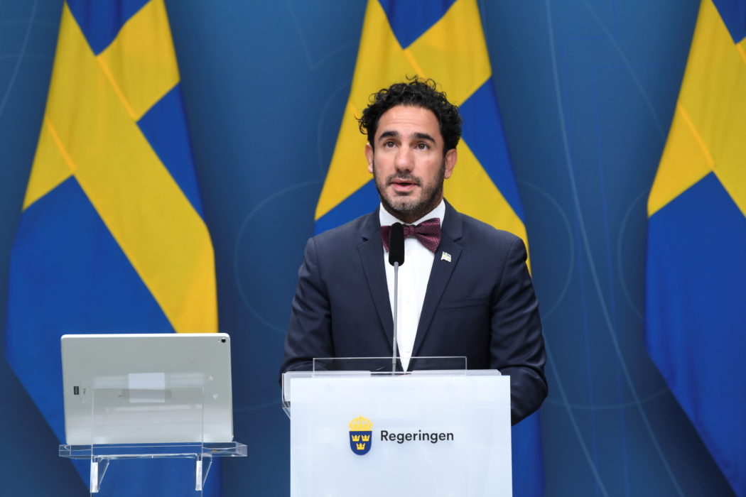 Socialförsäkringsminister Ardalan Shekarabi (S) presenterade under torsdagen regeringens förslag om satsningar på äldre i årets höstbudget.