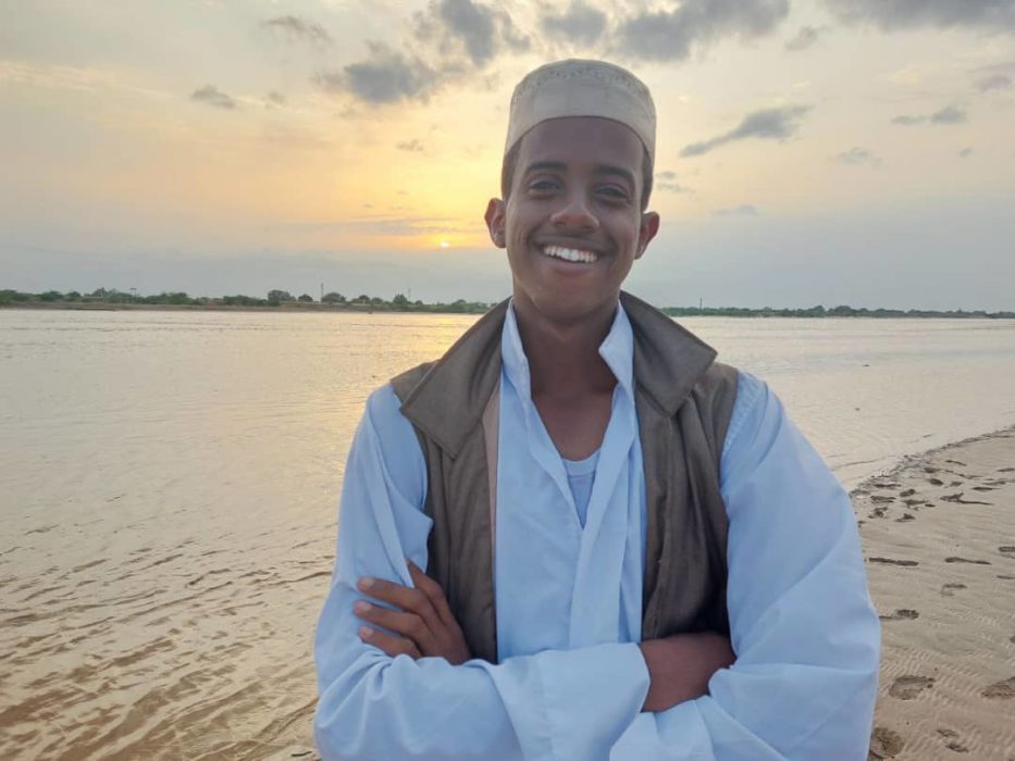 "Ett hyckleri att våra ledarna bortser från klimatfrågan", det tycker Alhassan Mohammad Osman från Sudan som har grundat Fridays for future Sudan .