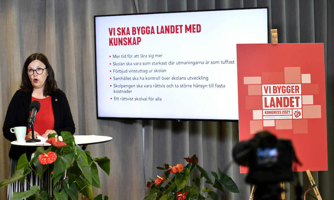 Den socialdemokratiska partiledningen och utbildningsminister Anna Ekström (S) vill förbjuda skolvinster.