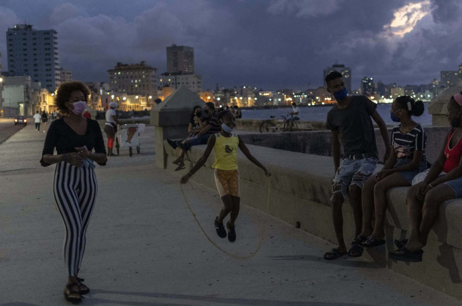 Kuba har drabbats av återkommande elavbrott.