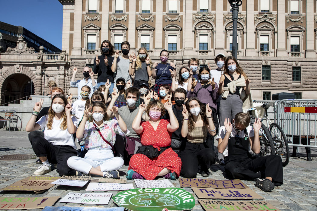 I dag den 22 oktober arrangerar ungdomsrörelsen Fridays for future klimatstrejker på 500 platser i hela världen för att sätta press på politiker inför klimattoppmötet i Glasgow som startar den 31 oktober.
