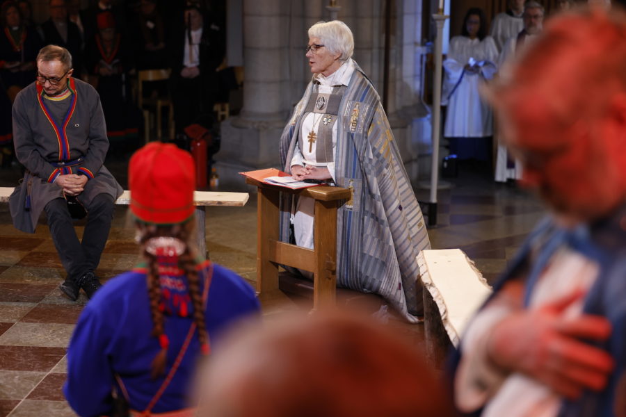 Ärkebiskop Antje Jackelén framförde en officiell ursäkt från Svenska kyrkan till det samiska folket för historiska övergrepp.
