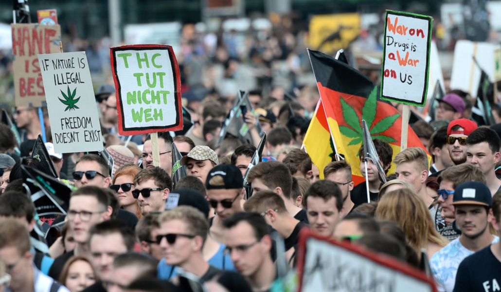 "Hanfparade" – hampaparaden – i Berlin, en årlig demonstration för legalisering av cannabis.