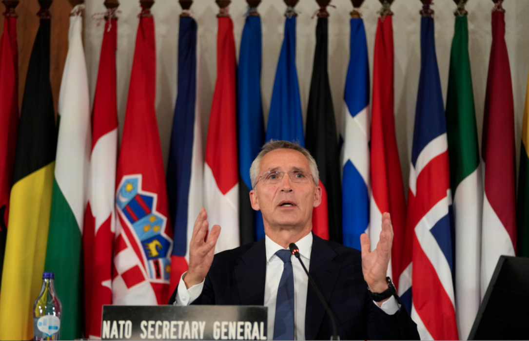 Natos generalsekreterare Jens Stoltenberg tvingas konstatera att militäralliansens relation tillRyssland är den sämsta sedan kalla kriget.