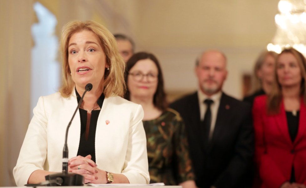 Annika Strandhäll (S), klimat- och miljöminister, talar vid en pressträff efter att statsminister Magdalena Andersson (S) presenterat sin nya regering efter regeringsförklaringen i i riksdagen.