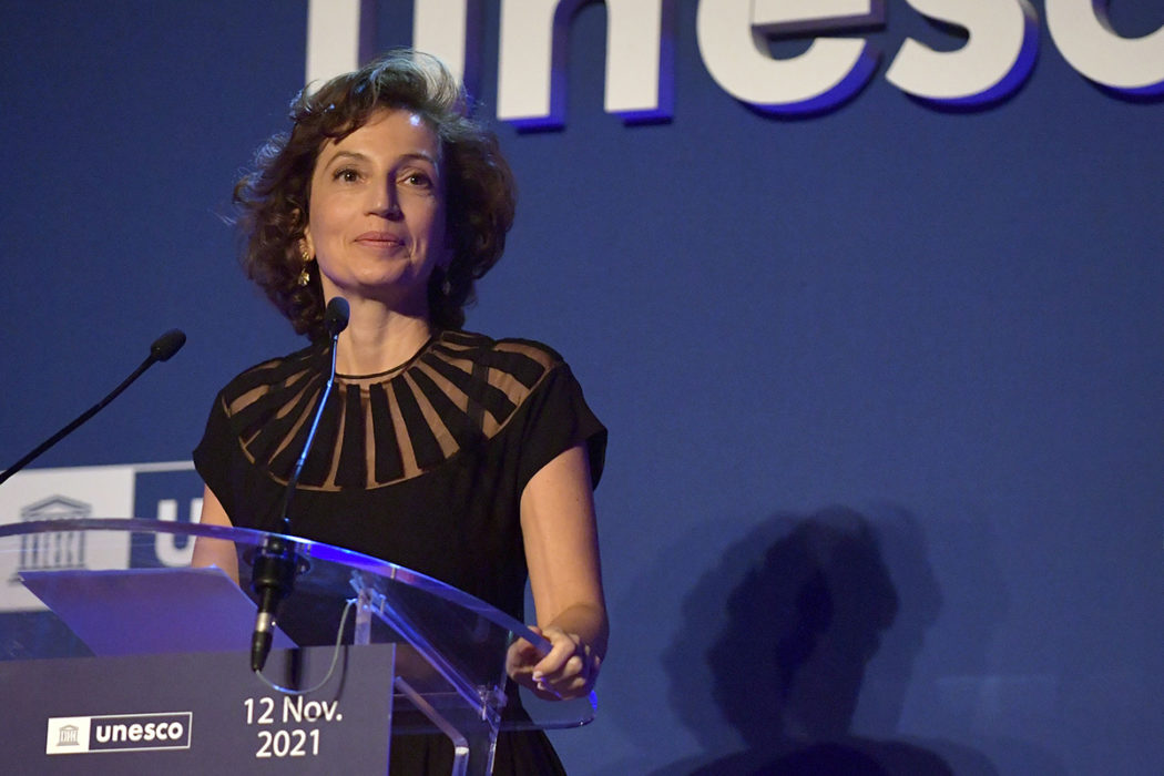 Unescos generaldirektör Audrey Azoulay påpekar att AI både kan vara till nytta för mänskligheten men också utgöra en risk.