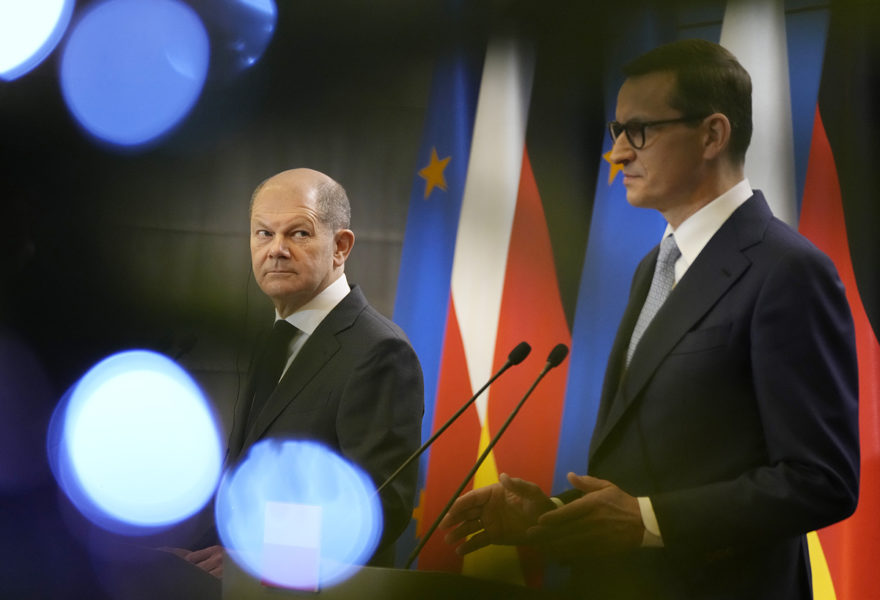 Förhållandet mellan Tyskland och Polen – här i form av förbundskansler Olaf Scholz och premiärminister Mateusz Morawiecki – har stor betydelse för hur EU kan enas om såväl klimatpolitik som säkerhetsfrågor.