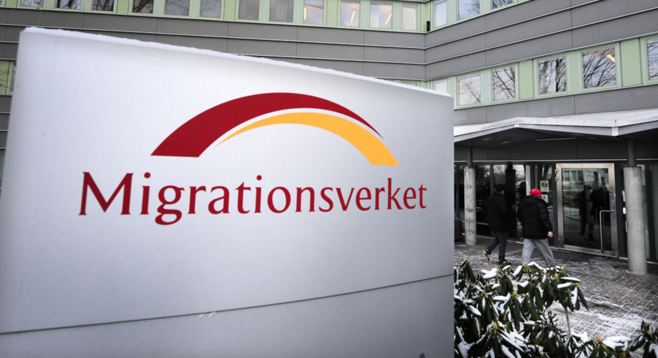 Många som mejlar Migrationsverket har frågor om situationen i Afghanistan.