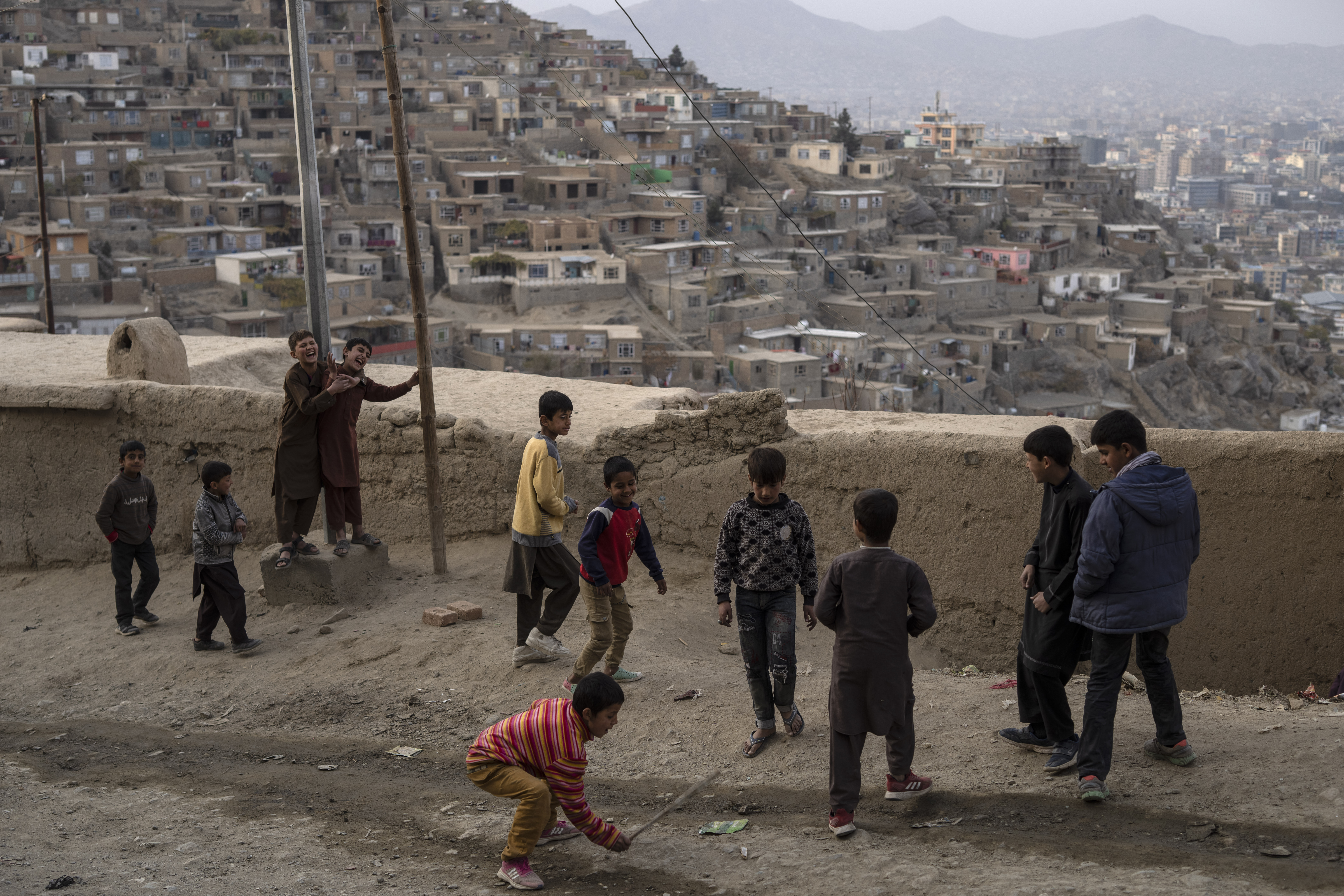 14 miljoner barn i Afghanistan väntas gå hungriga i vinter, i vad som enligt Rädda barnen kommer bli den värsta hungerskrisen landet skådat.