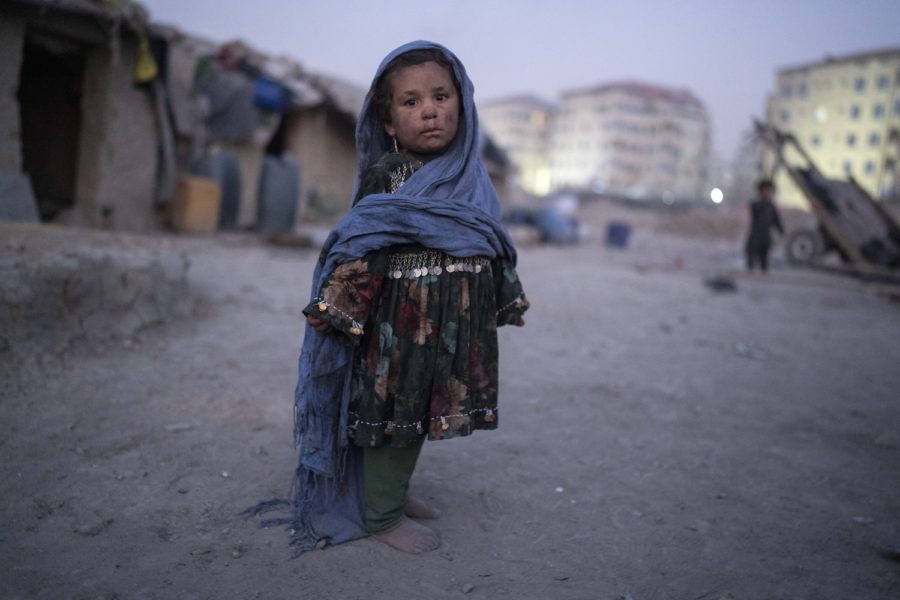 Stora delar av Afghanistans befolkning bedöms stå inför en akut hungersnöd i samband med vintern.