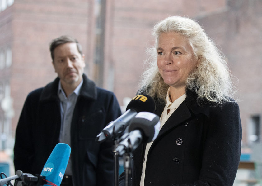 Advokat Cathrine Hambro företräder miljöorganisationerna mot norska staten.