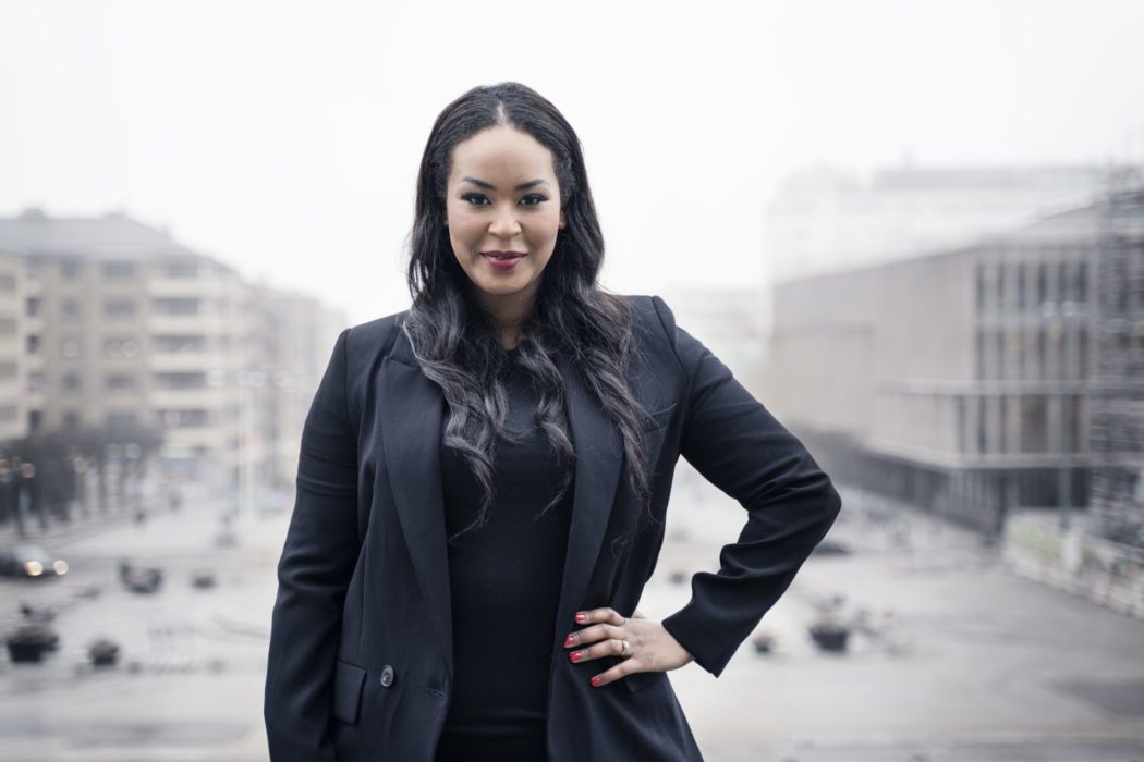 Feministiskt initiativ är ett av de partier som driver frågan om arbetstidsförkortning.