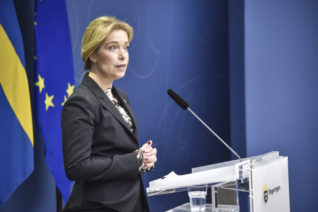 Annika Strandhäll under en presskonferens i december.