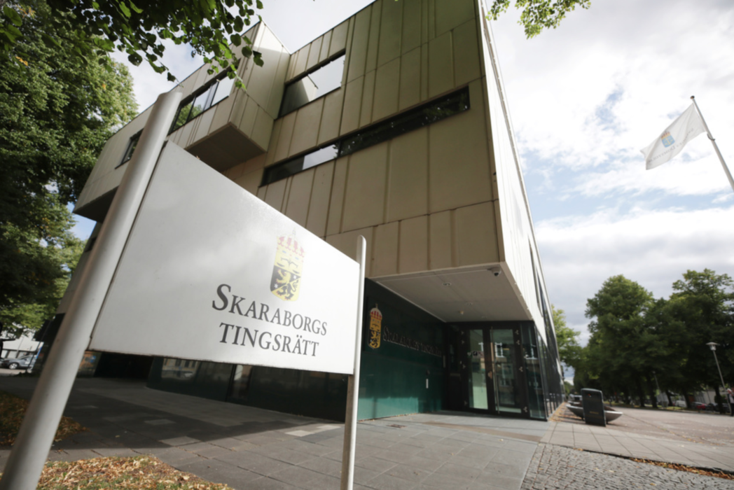 Två personer döms till villkorlig dom i Skaraborgs tingsrätt för medhjälp till könsstympning.
