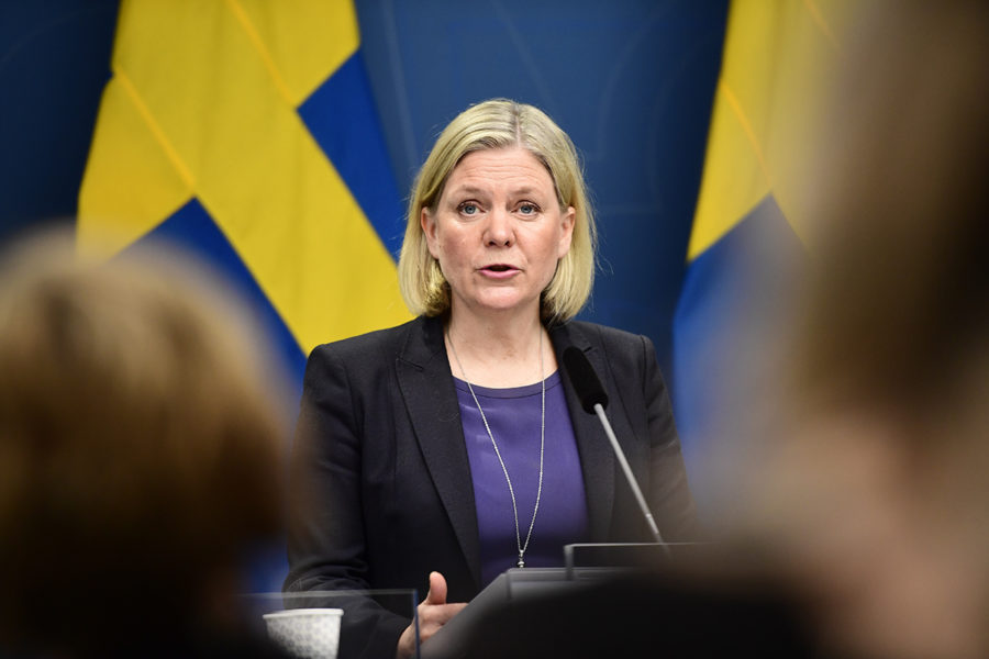 Statsminister Magdalena Andersson (S) under pressträffen med anledning av den allvarliga säkerhetspolitiska utvecklingen i vårt närområde.