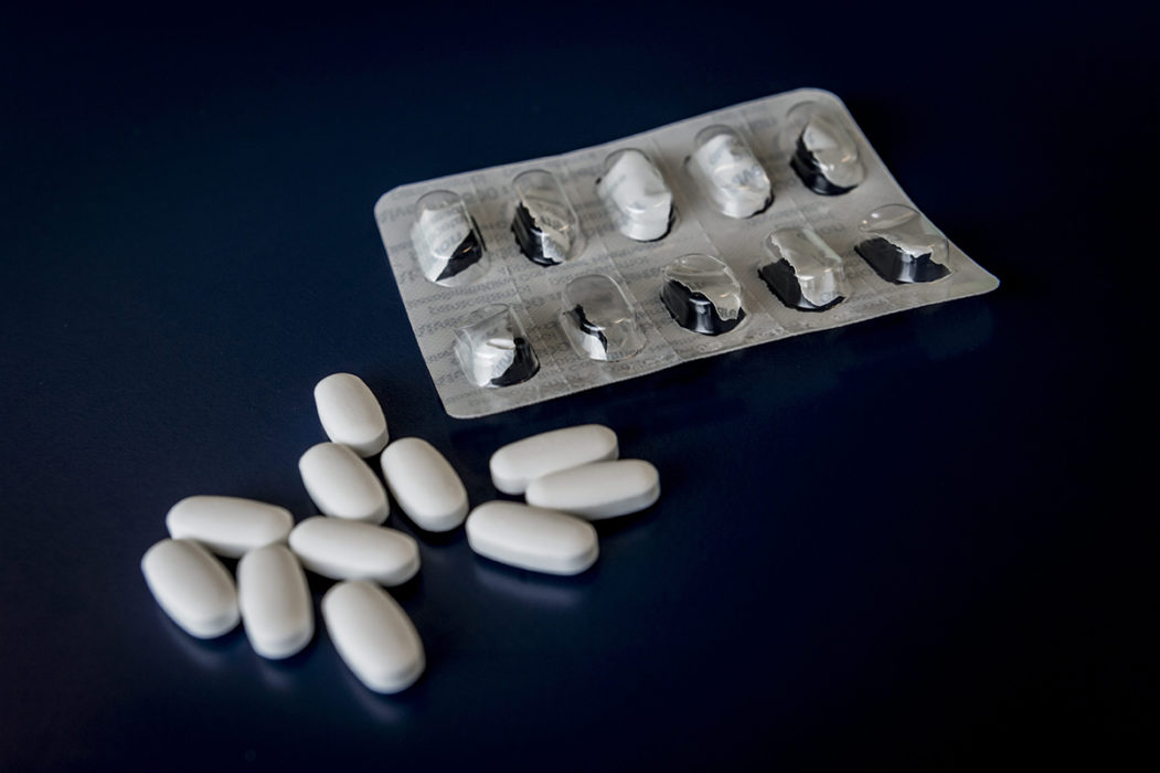 Paracetamol är en av många läkemedelssubstanser som återfinns i vattendrag över hela världen.