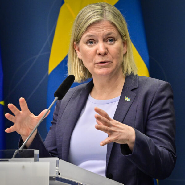 Statsminister Magdalena Andersson (S) håller pressträff.