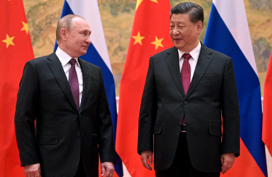 Rysslands president Vladimir Putin och Kinas ledare Xi Jinping vid ett möte i Peking 4 februari.