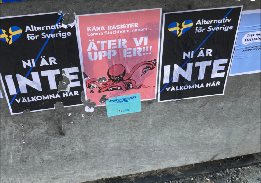 Motdemonstranter samlades på Stortorget i Stockholm för att protestera mot högerextrema Alternativ för Sverige.