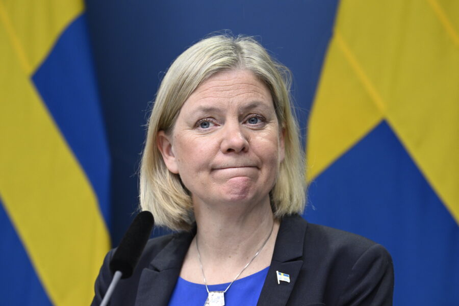 Statsminister Magdalena Andersson (S) vill inte ha en Natodiskussion eller Natoansökan nu.