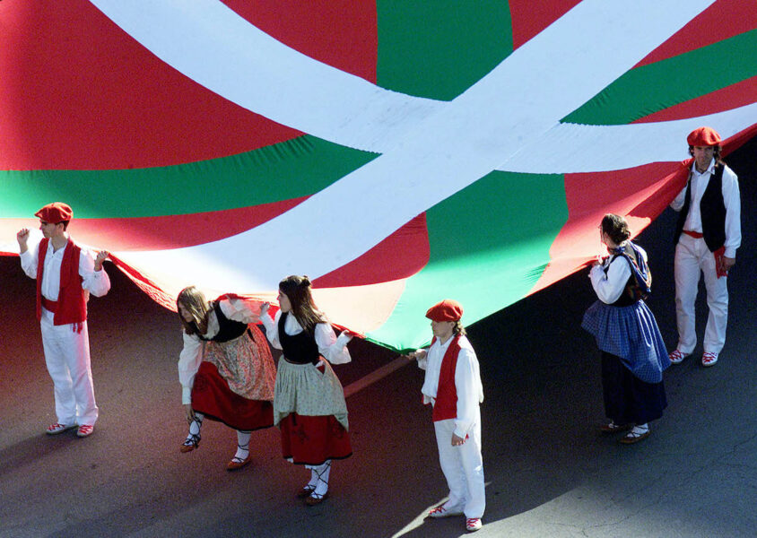Arkivbild från Baskiens nationaldagsfirande 2001.