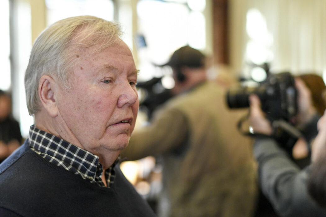 Bert Karlssons anläggningar har plats för 5 000 flyktingar, uppger han till SVT Nyheter.