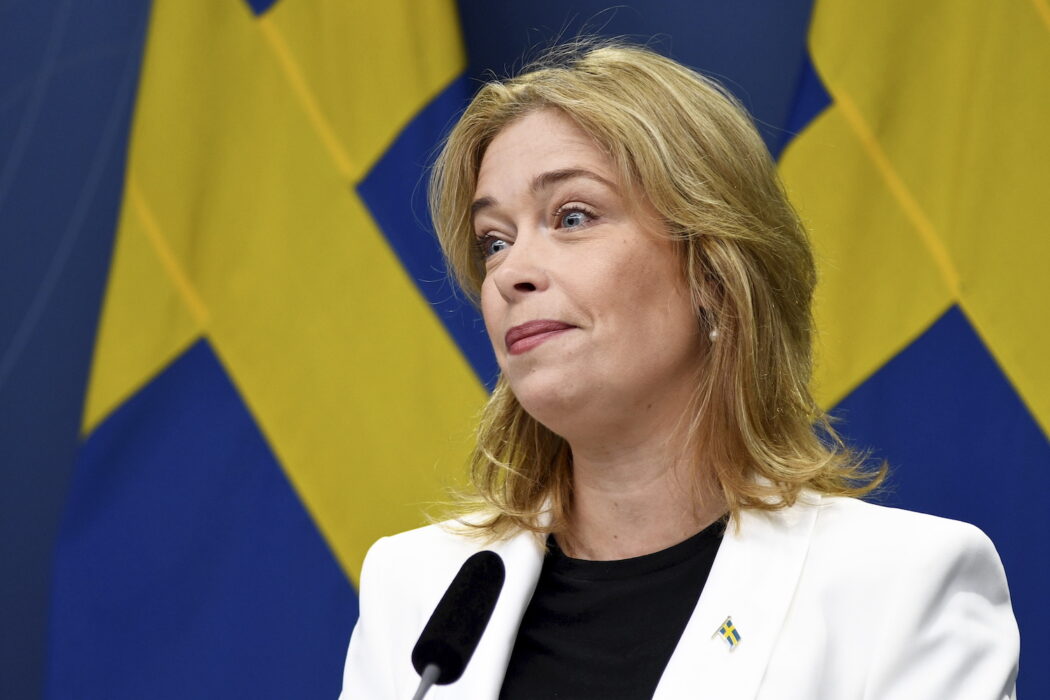 Miljö- och klimatminister Annika Strandhäll (S) presenterar förslag till utbyggnaden av vindkraften.