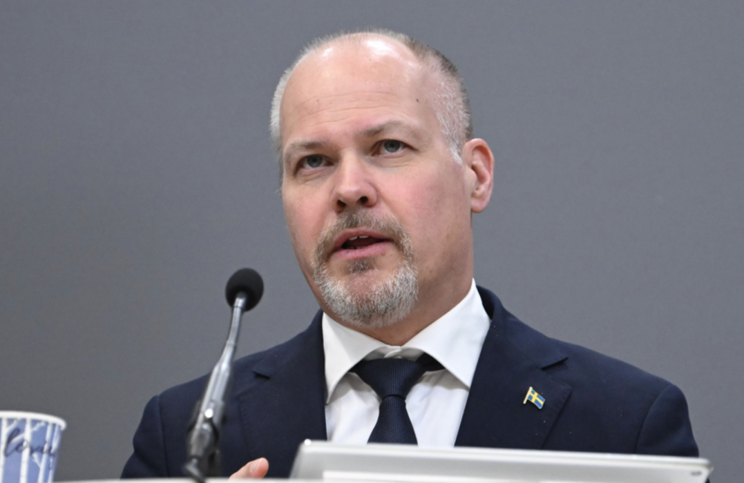 Justitie- och inrikesminister Morgan Johansson (S) tog emot utredningen om kriminalisering av deltagande i terroristorganisationer vid en pressträff på tisdagen.