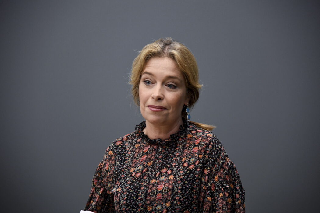 Klimat- och miljöminister Annika Strandhäll får inte igenom propositionen om ändrade regler för strandskydd.