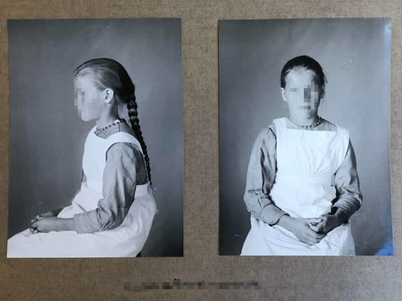 I Rasbiologiska institutets arkiv finns foton på en flicka som visade sig vara Gunnel Mörtlund Särkimukkas släkting.
