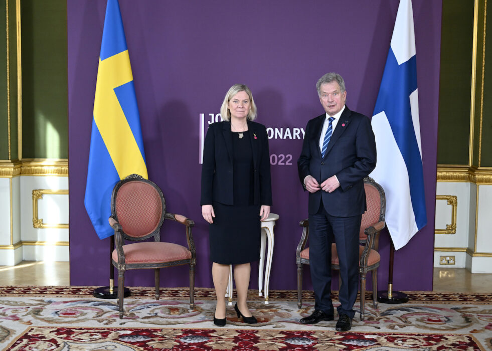 Såg här såg det ut i mars när Sveriges statsminister Magdalena Andersson och Finlands president Sauli Niinistö deltog på Joint Expeditionary Force möte i London.