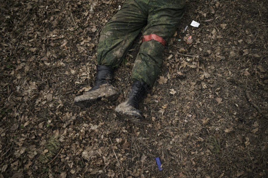 De flesta ryska soldater som har dött under invasionen av Ukraina kommer från fattiga förhållanden och minoritetsgrupper, enligt en granskning som den ryska nyhetssajten Mediazona gjort.