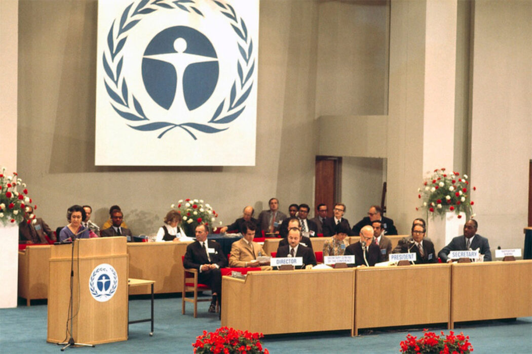 Indira Gandhi, tidigare premiärminister i Indien, talar vid 1972 års Stockholmskonferens