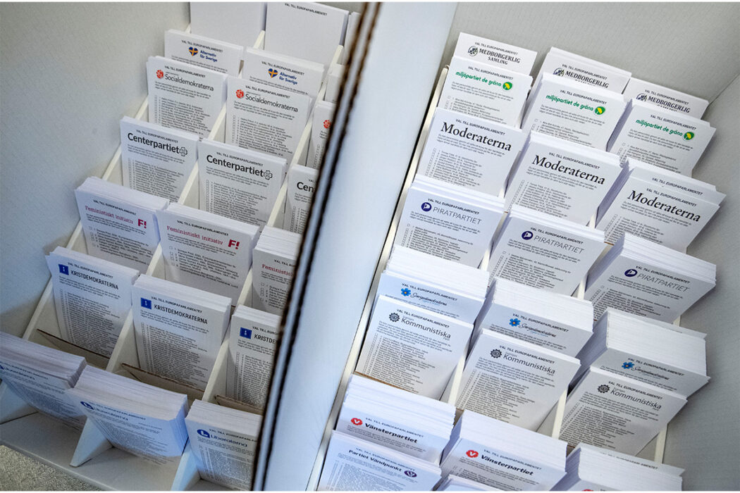 De flesta partier som finns i riksdagen är inte representerade i landets alla 290 kommuner.