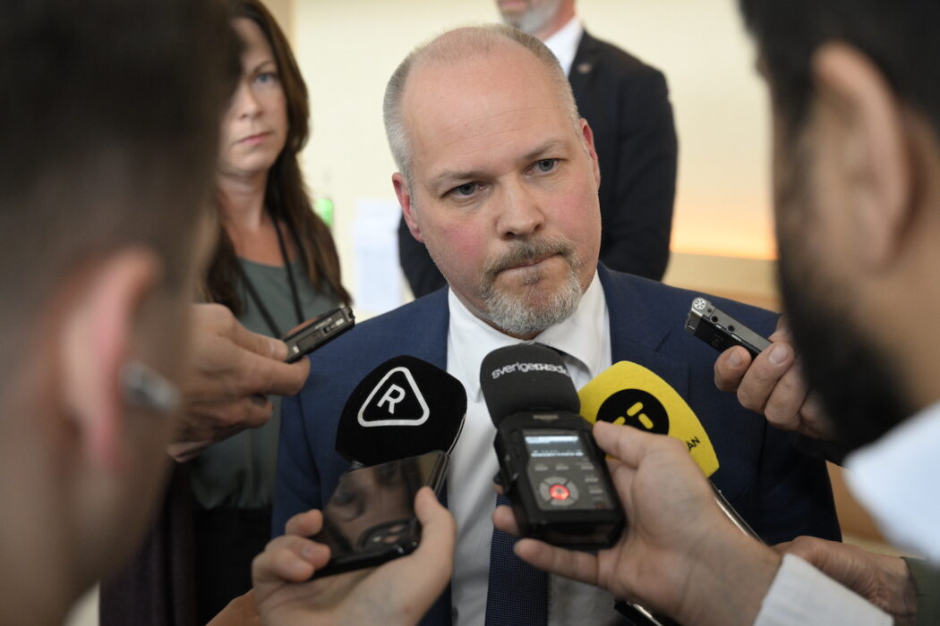SD har väckt misstroende mot justitieminister Morgan Johansson (S).